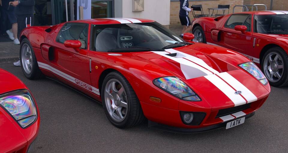 Exact 2005 model year; photographed car's calendar build date is unverified.