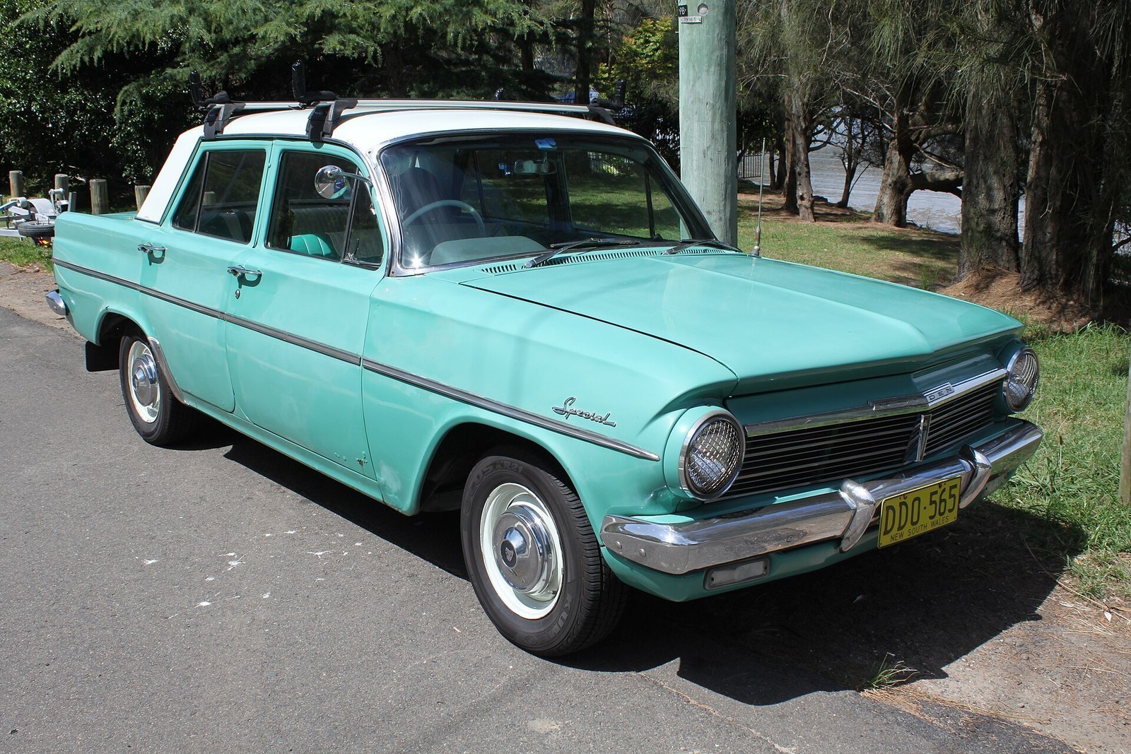 Source identifies a 1963 Holden Special EH sedan, matching year, series, trim, and body.